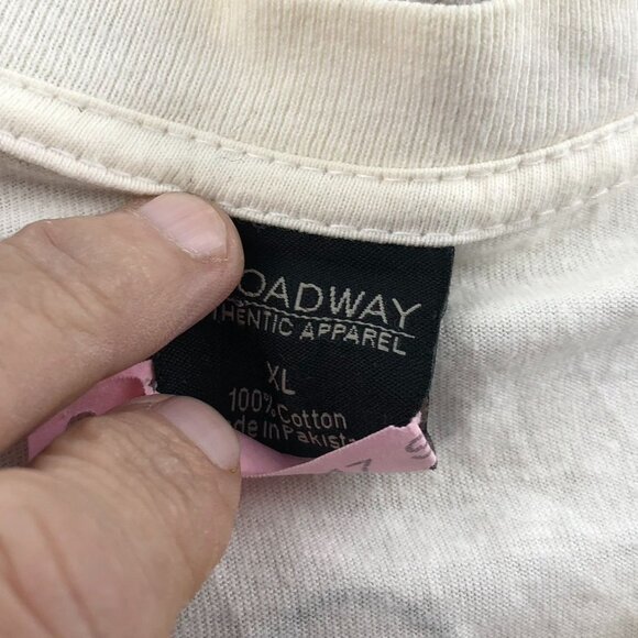 Obama Yes We Can T-Shirt Mens XL Broadway White Graphic Tee Vintage Patriotic - Picture 9 of 13